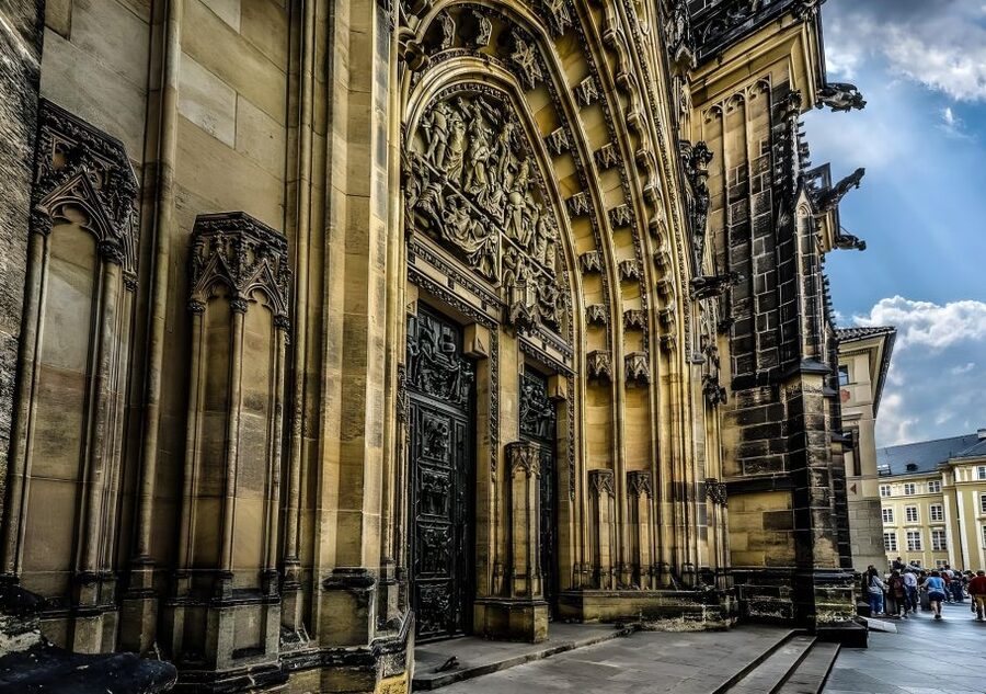 Prague Castle: Royal Palace, Cathedral, and Golden Lane Tour - Where You Meet and How the Day Flows From Jan Palach Square