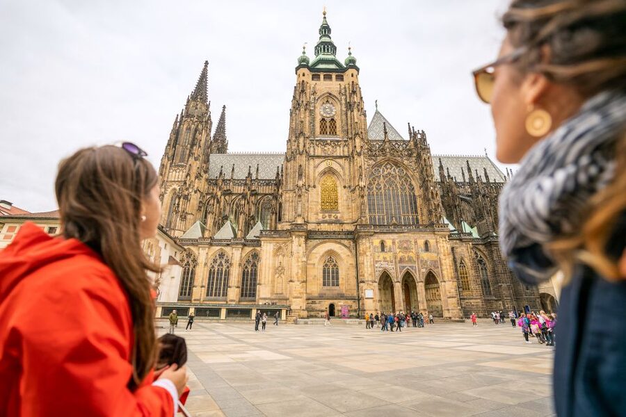 Prague: Castle Tour with Local Guide and Entry Ticket - Old Royal Palace and Vladislav Hall: Architecture Meets Big Political Drama