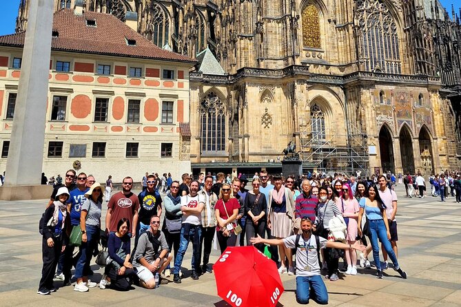 Prague Castle Walking Tour (Tip-based tour) - Tip based pricing: the 3 EUR hold and sensible tipping