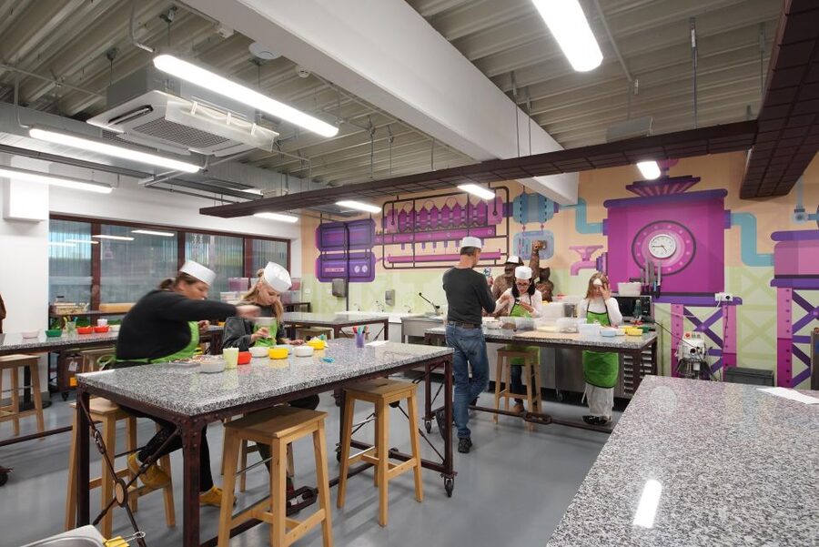 Prague: Chocotopia Chocolate Factory Tour Ticket + Workshop - Vintage chocolate machinery, plus an audio guide that keeps you in control