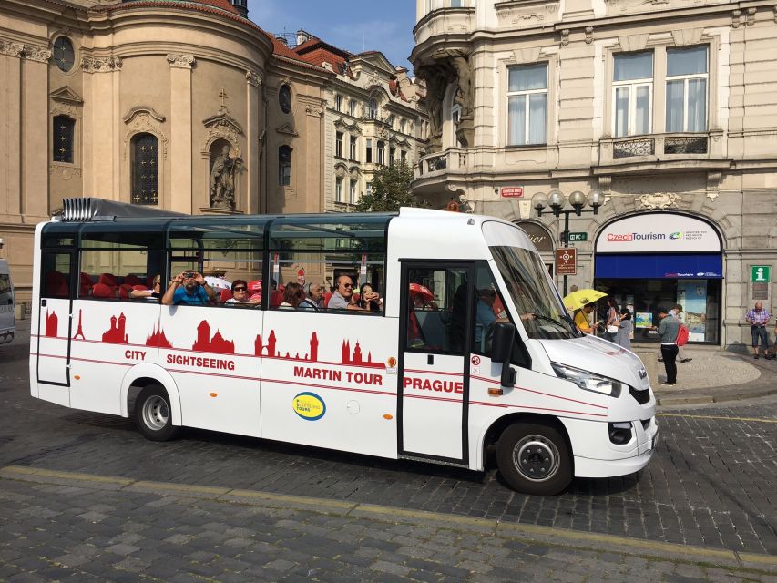 Prague City: 1-Hour Orientation Tour by Bus - Old Town Square to the Gothic skyline: what you see without stepping out