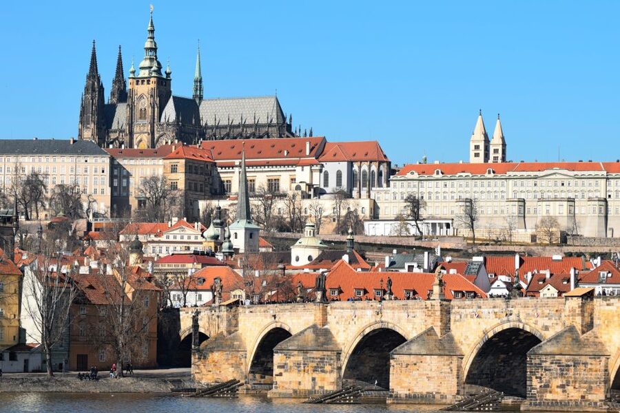 Prague City: 1-Hour Orientation Tour by Bus - Who this tour suits, and who should plan differently