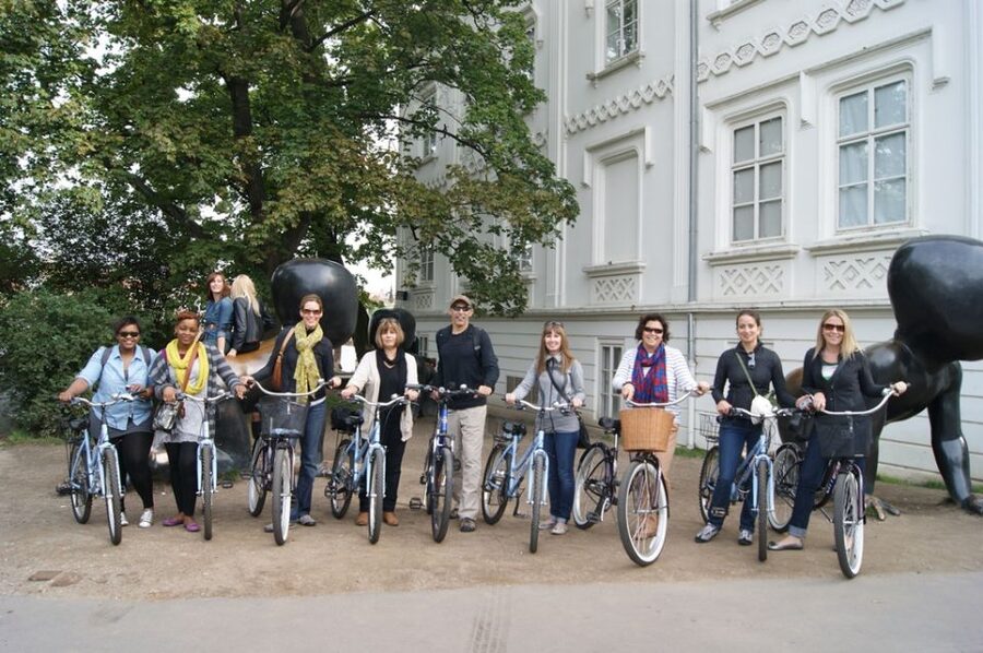 Prague City Bike guided tour - Meeting at City Bike Prague and getting comfortable fast