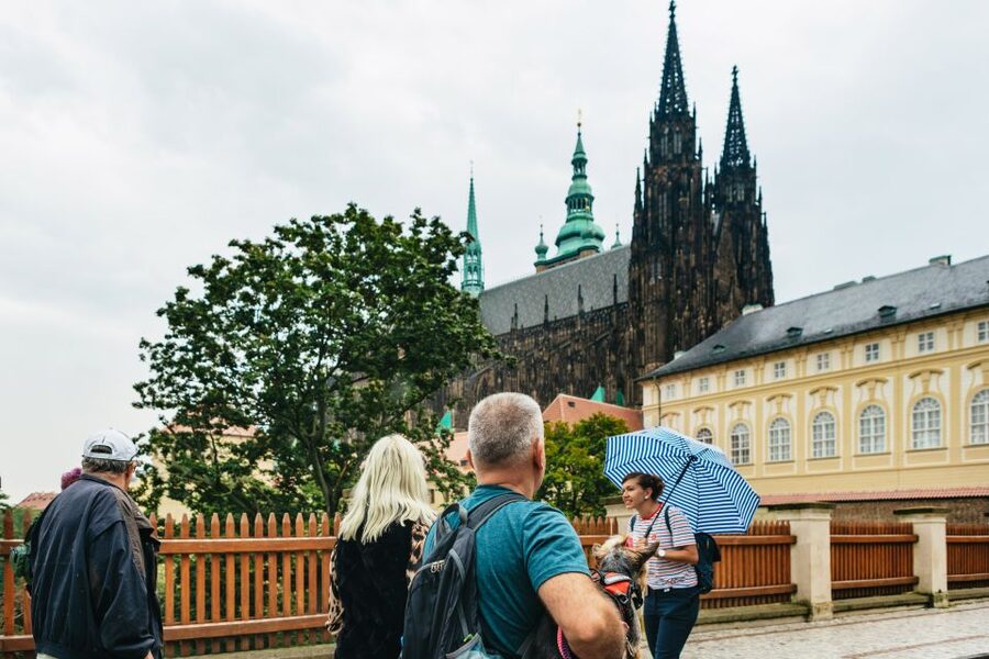 Prague: City Highlights By Bus, Boat, and on Foot - The air-conditioned minibus loop, where Prague looks best from a seat