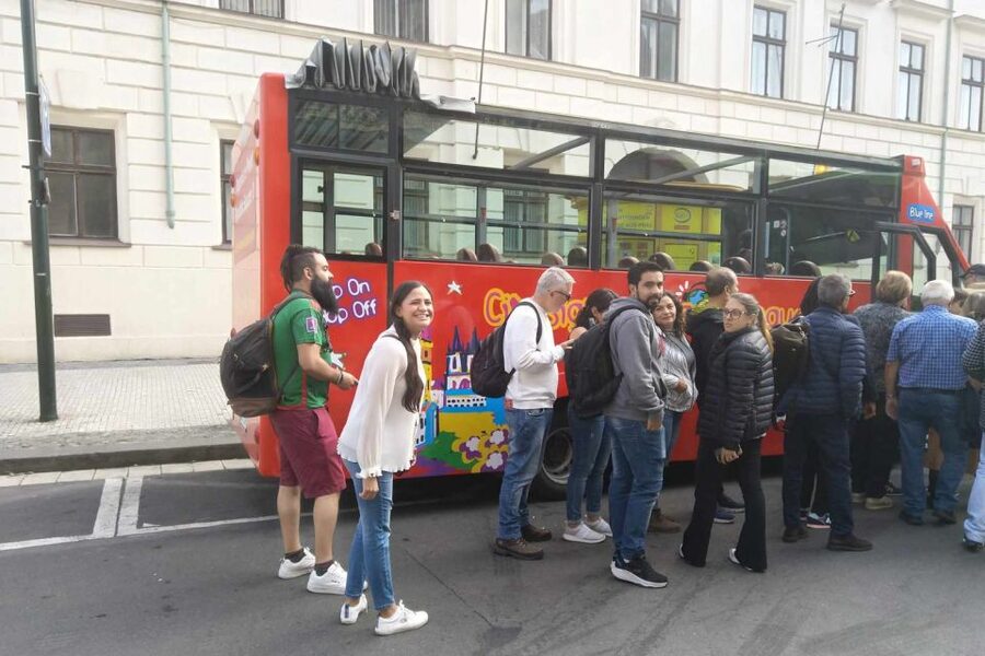 Prague: City Sightseeing HOHO Bus Tour & Optional Boat Tour - Red Line: Main Train Station loop for St Vitus, Petrin, and Dancing House