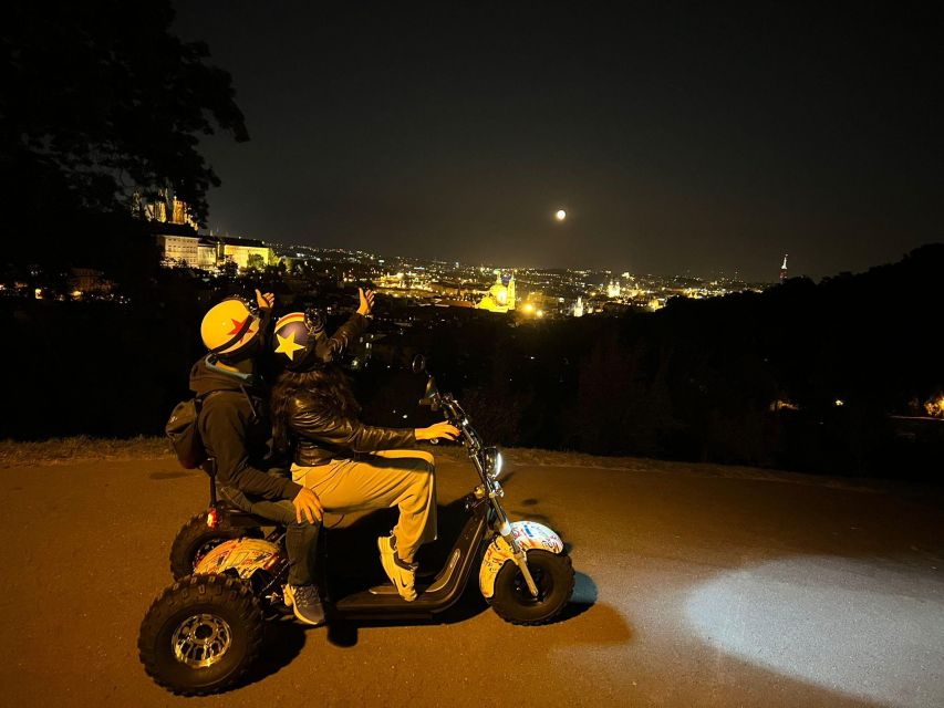 Prague City sightseeing in Night Trike Tour - Getting started at Štěpánská 55, the training, and the first test ride