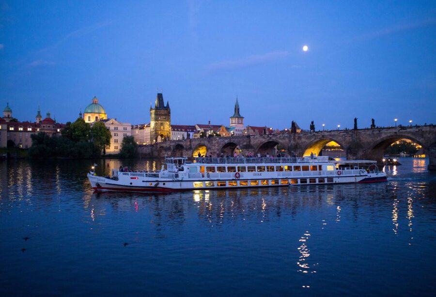 Prague: City Tour and Dinner Cruise with Hotel Pickup - New Town Highlights: Wenceslas Square, the Opera, and the National Museum