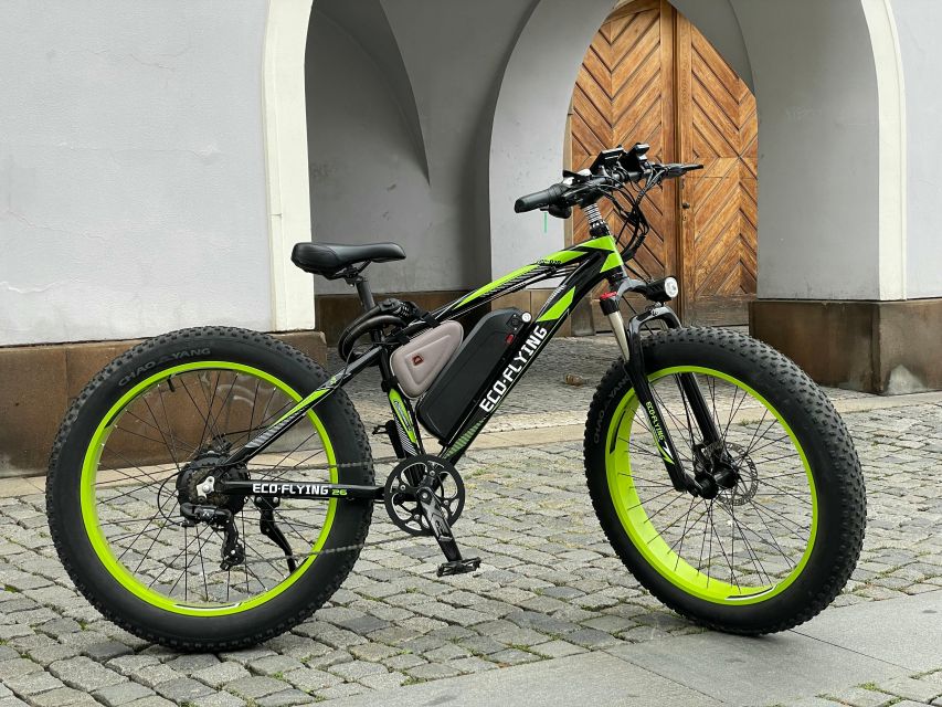 Prague: City Viewpoints Tour by Electric Fat Bike - Fat bike vs trike vs eScooter, and how to choose