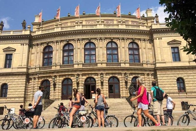 Prague: Classic City Bike Tour (small groups) - Kampa Park stop: the drink and toilet break that keeps the pace
