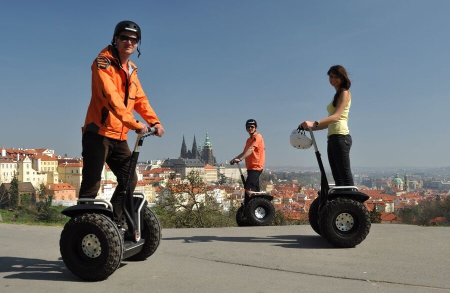 Prague: Combined Segway & E-Scooter City Highlights Tour - Petrin Hill, the Vltava River, and Lesser Town closing scenes