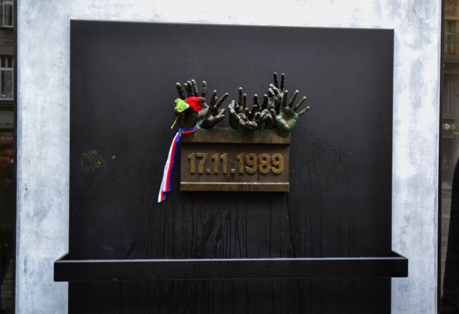Prague: Communism History and Nuclear Bunker Guided Tour - Museum exhibits and the gasmask workshop that makes it tangible