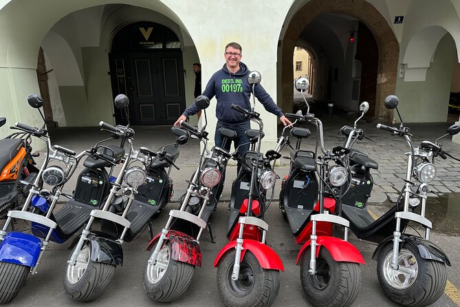 Prague E-Scooter Adventure: Fun & Easy Sightseeing 3Hours Tour - Getting Oriented at Uhelný trh, Plus the 15-Minute Training