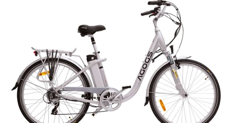 Prague Electric Bike Rental - Charles Bridge over the Vltava: iconic views, right on the bike