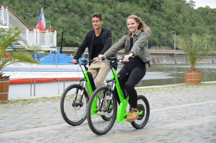 Prague: Electric Scooter & Cruiser Fat eBike Rental - The training session: the part you should actually pay attention to