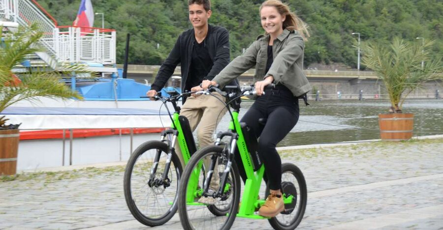 Prague: Electric Scooter & Cruiser Fat eBike Rental - Choosing your route with the guide map, at your own pace