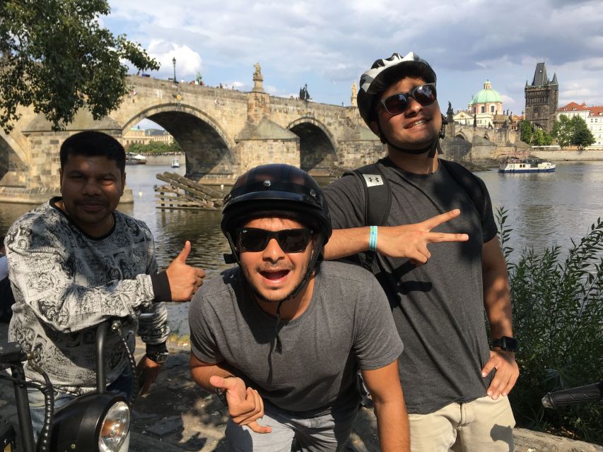 Prague: Electric Scooter & Cruiser Fat eBike Rental - What’s included (and what you still need to bring)