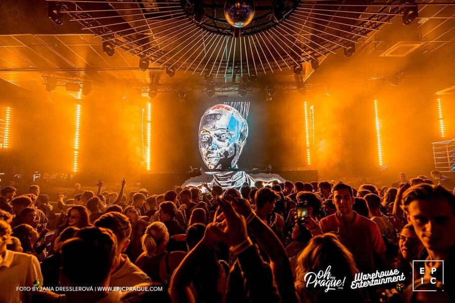 Prague: EPIC Nightclub Entry Ticket - DJ Mag Top-100 DJs, What That Means for Your Night