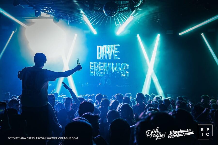 Prague: EPIC Nightclub Entry Ticket - A Realistic Way to Time Your Prague Night Around EPIC