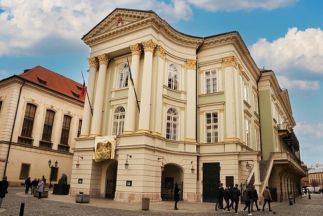 Prague Essential Tour Old Town and Jewish Quarter - Old Town Hall and the Astronomical Clock Stop