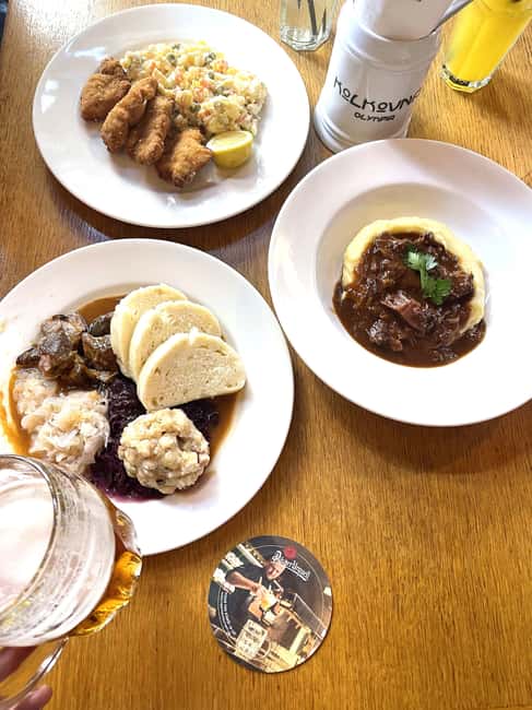 Prague: Food tasting tour of Hidden Gems (Small Groups) - How the 3-hour format stays fun, not chaotic