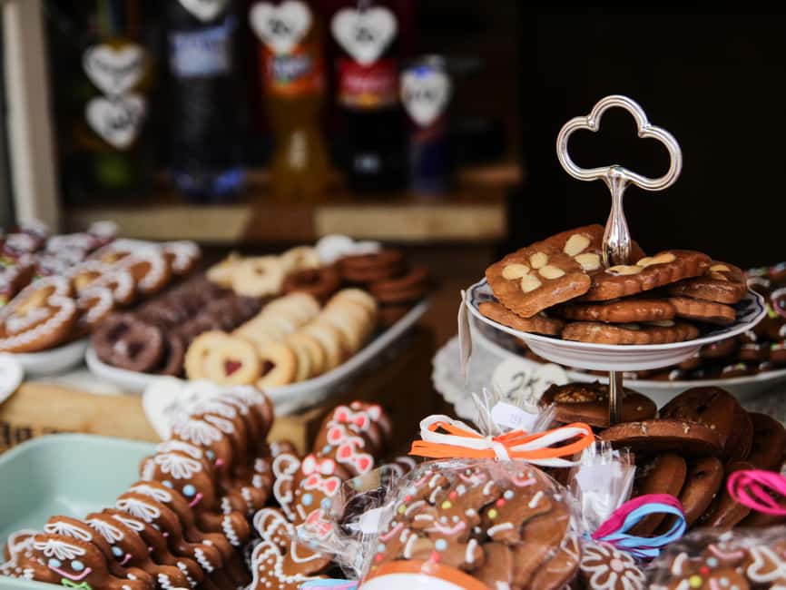 Prague: Food Tour with 10 Tastings of Classic Czech Dishes - Bohemian Soup Stop, Comfort Food Made for Stories