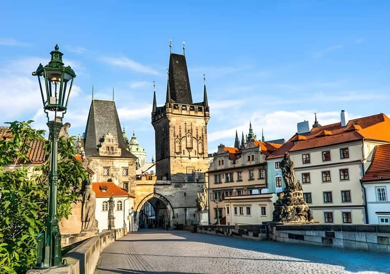 Prague: Full-Day Guided Tour of Prague in a Small-Group - Kampa Island: John Lennon Wall, Beethoven’s former residence, and quiet photo moments