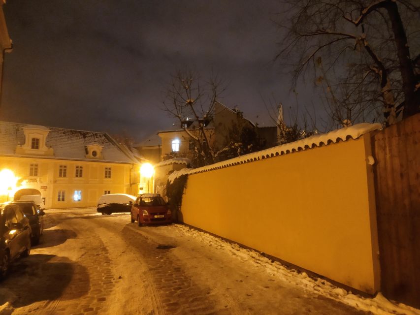 Prague: Ghost Walking Tour - Who This Ghost Walking Tour Is Best For