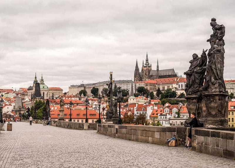 Prague Grand 2,5 hour + 2 hour exterior walking tour - Prague Castle Exterior Highlights and the Changing of the Guard