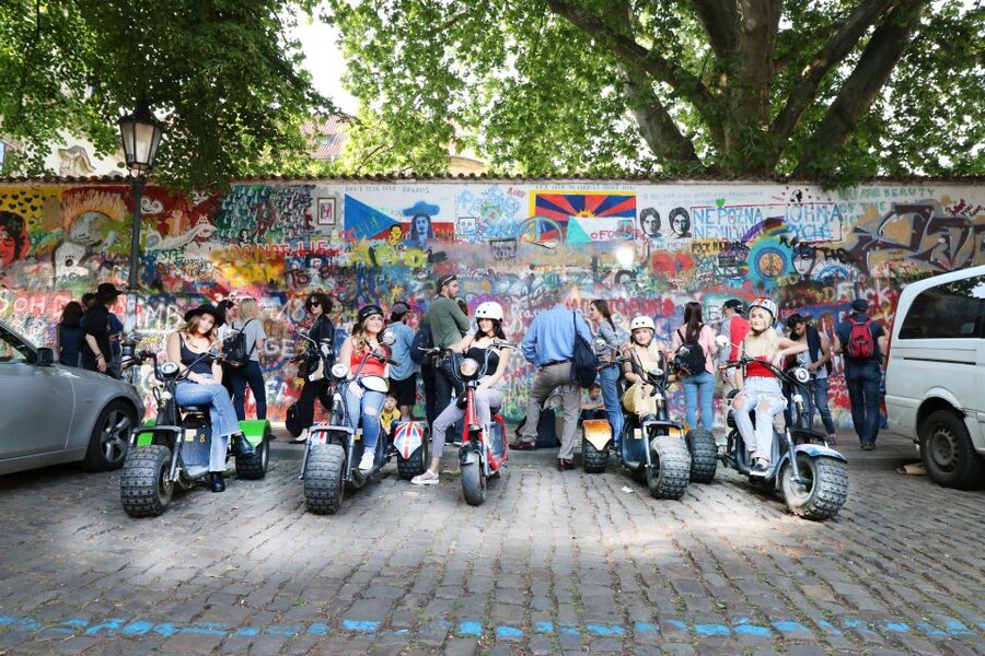 Prague: Grand e-Scooter Guided Tour - Why an e-scooter loop beats a long walking day