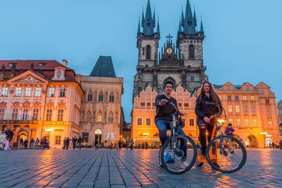 Prague: Grand Segway and eScooter Live Guided City Tour - Kampa Island and Letná: Views That Reward the Effort