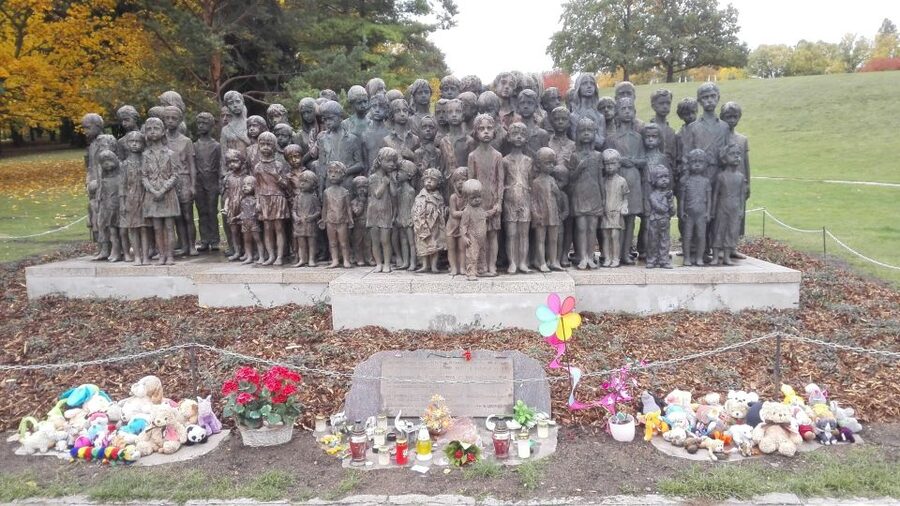 Prague: Guided Operation Anthropoid Tour with Lidice - Key things to know before you go