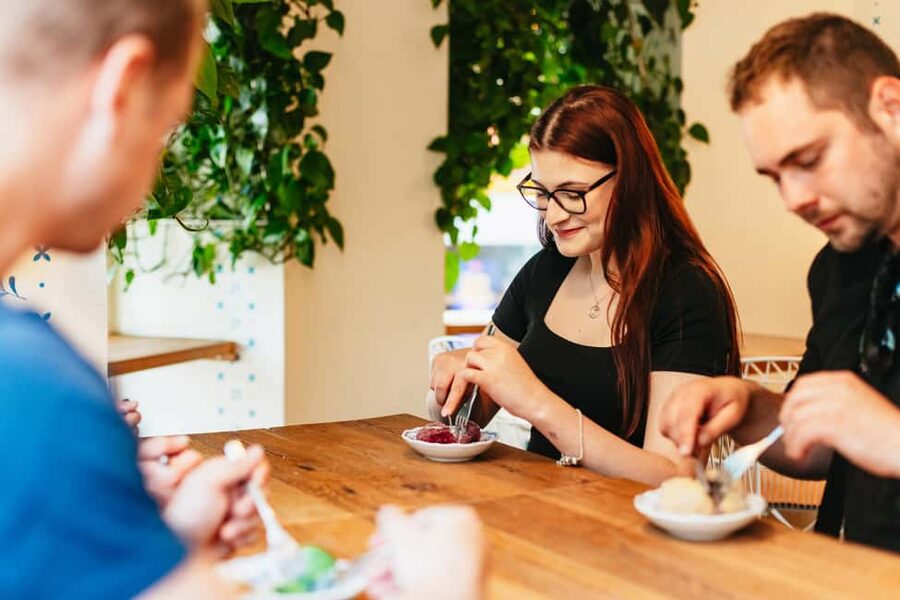 Prague: Guided Street Food Walking Tour - Starting at Vodickova 9, then getting your bearings fast