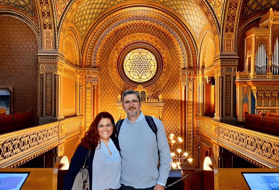 Prague: Guided Tour inside the Jewish Cemetery & Synagogues - Spanish Synagogue: Why People Keep Calling It Beautiful