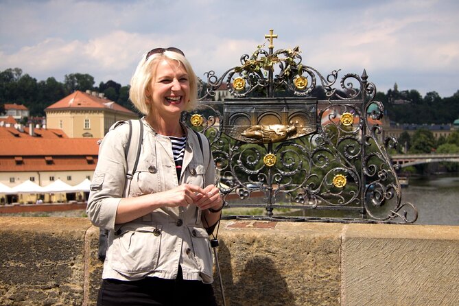 Prague Guided Walking Tour and Cruise with Authentic Czech Lunch - Charles Bridge Museum Finish: A Practical “Loop Closer”