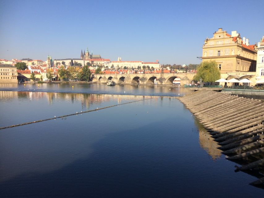 Prague: Half-Day City Highlights Walking Tour - Old Town Hall and the astronomical clock, what to watch for