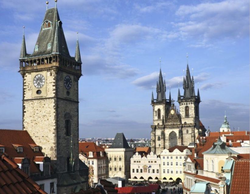 Prague: Half-Day City Highlights Walking Tour - Prague Castle complex and the climb that feels worth it