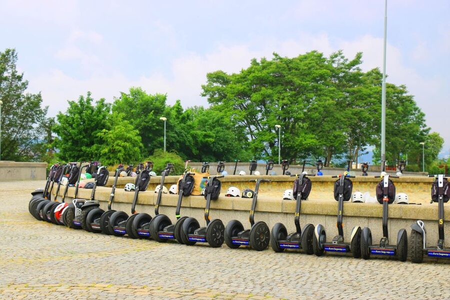 Prague: Half-Day Guided Tour by Segway and E-Scooter - Closing on the Jewish Quarter and Old Town side of Prague