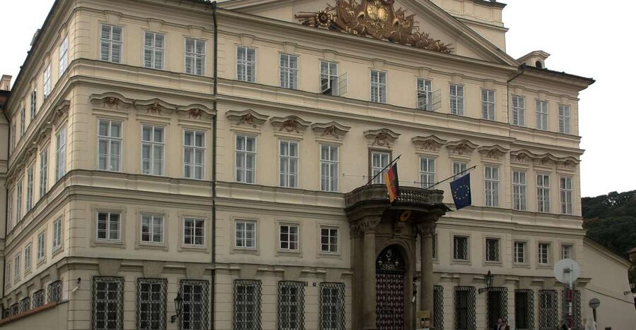 Prague: Highlights Walking Tour to the German embassy 1989 - Jan Palach Square and the Velvet Revolution Memorial: When Protest Became a Spark