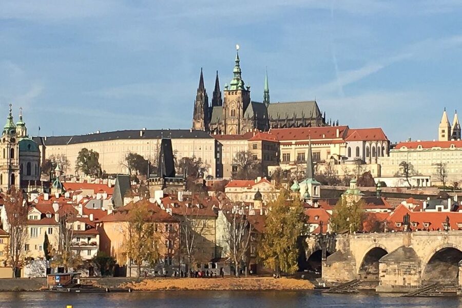 Prague: Historic City Center Bus Tour with Top Sights - Vltava River Bridges And Charles Bridge: The Best Way To Spot Prague’s Rhythm