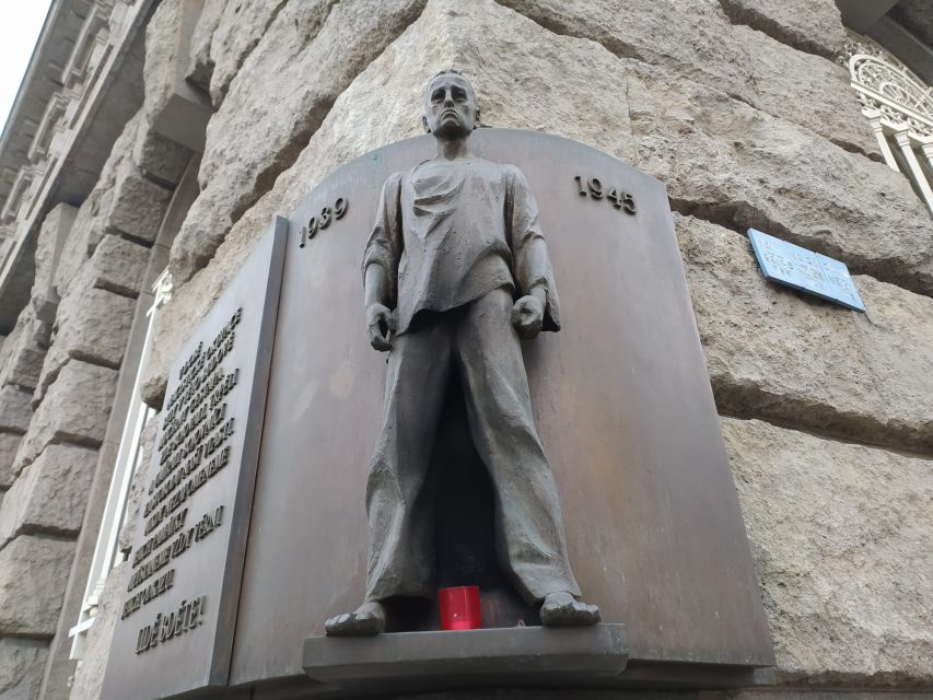 Prague: Historical Walking Tour with Focus on World War 2 - Why WWII in Prague feels different on foot