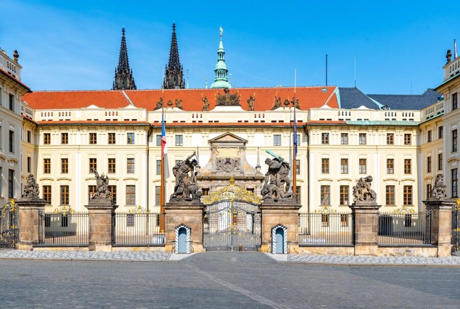 Prague Hradcany Castle, St Vitus Cathedral Tour with Tickets - Prague Castle, Hradčany, and Why This Private Tour Works