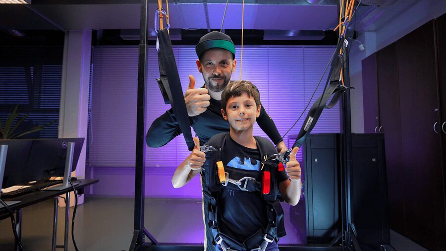 Prague: Hurricane Factory Parachute Jump VR Simulator - Quick hits before you go