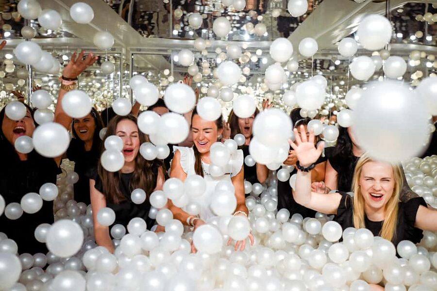 Prague: Interactive museum The Pop Up – Who am I? - Quick hits before you go