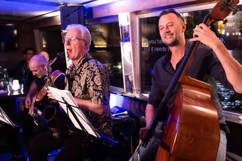 Prague: Jazz Boat Popular Live Jazz Dinner Cruise - Jazz, Dinner, and Prague Views in 150 Minutes