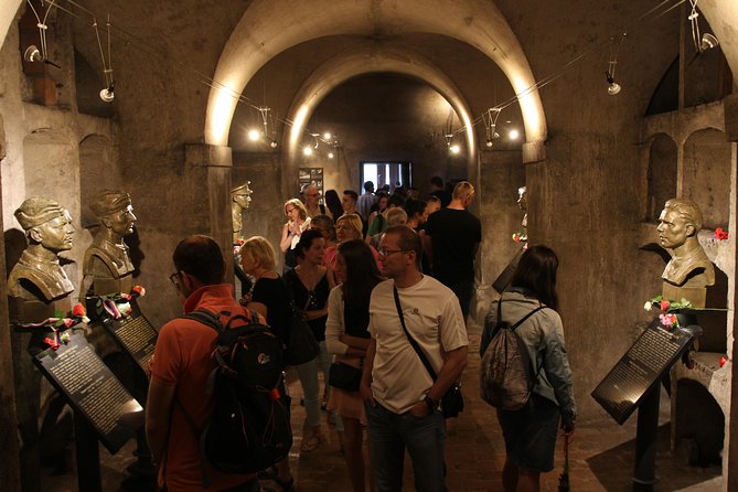 Prague Jewish Quarter and WW2 Private Tour - Price and logistics: what you really pay for
