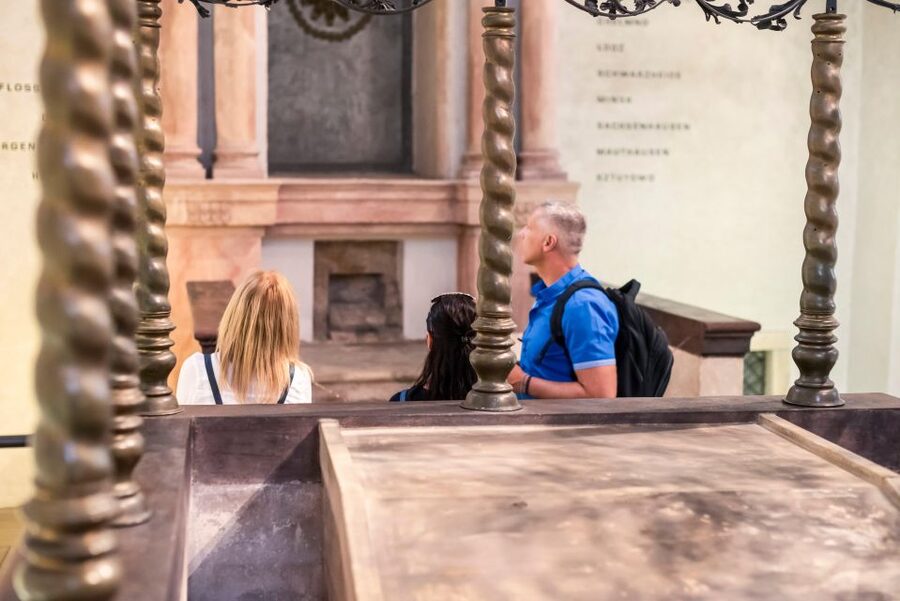 Prague Jewish Quarter Online Audio Guide - Old-New Synagogue, one of Europe’s oldest still active synagogues