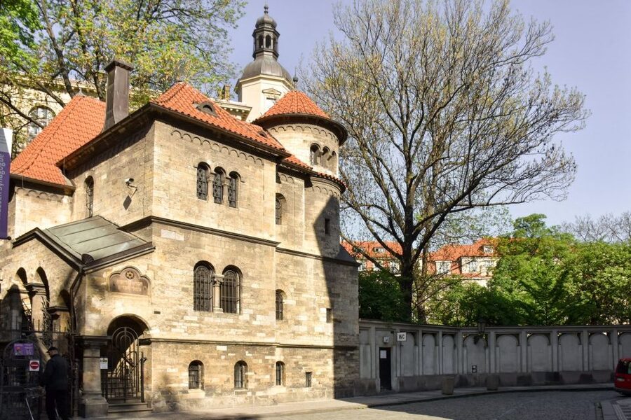 Prague: Jewish Quarter Ticket with optional Audio Guide - Old Jewish Cemetery: the stop that changes the tone of the day