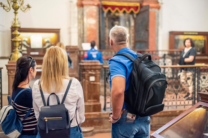 Prague Jewish Quarter Walking Tour with Admission Tickets - Pinkas Synagogue and the cemetery connection at the entrance