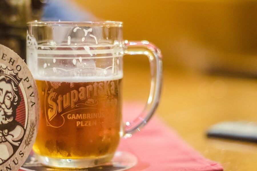 Prague: Legendary Beer Tour with Dinner - How to time it with your Prague days