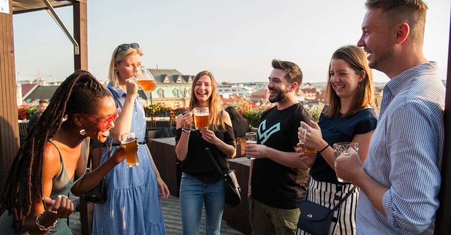 Prague: Local Pub Walking Tour with 5 Beers - Key things that make this tour worth it
